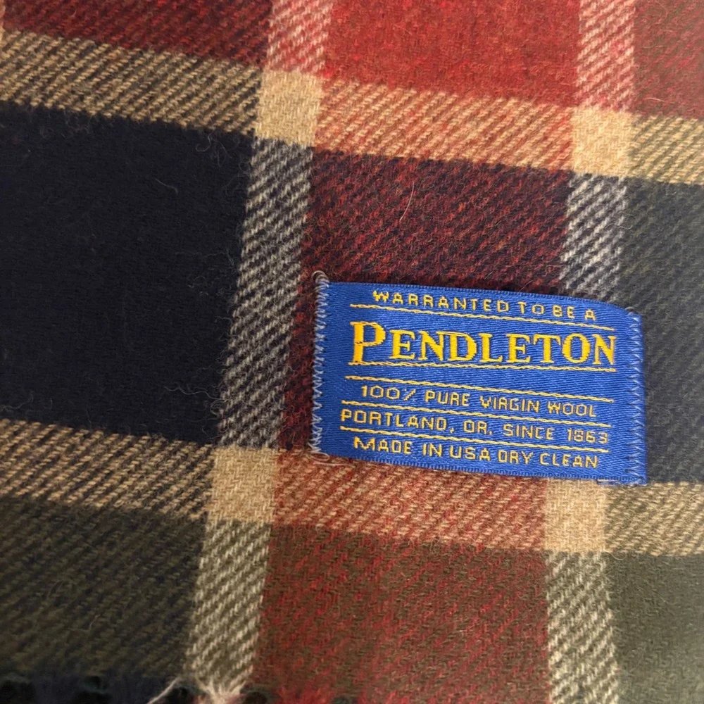 Pendleton Pure Virgin Wool Scarf‎ Plaid Red Blue Green Fringe Made in USA